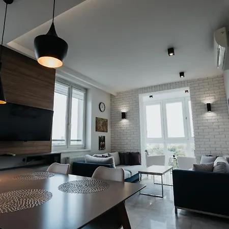 Апартаменты Sky Mountain View Free Parking Краков