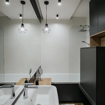 Sky Mountain View Free Parking Апартаменты *